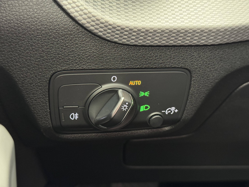Acheter Audi Q2 Q2 35 TFSI 150 S tronic 7 Design 5p neuf dans les concessions du Groupe Faurie