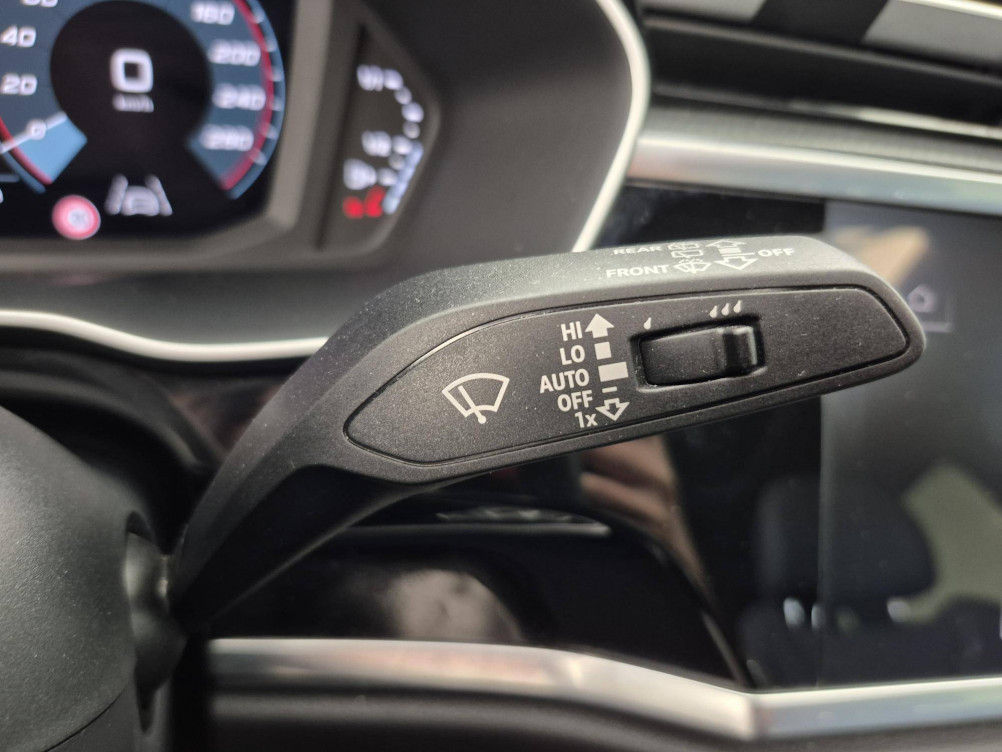 Acheter Audi Q3 Q3 35 TFSI 150 ch S tronic 7 S line 5p occasion dans les concessions du Groupe Faurie