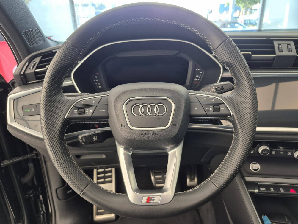 Acheter Audi Q3 Q3 35 TFSI 150 ch S tronic 7 S line 5p occasion dans les concessions du Groupe Faurie