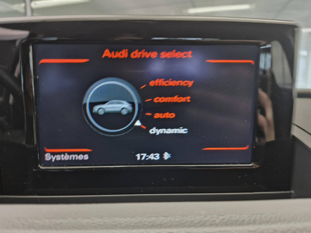 Acheter Audi Q3 Q3 1.4 TFSI COD 150 ch S tronic 6 Ambiente 5p occasion dans les concessions du Groupe Faurie
