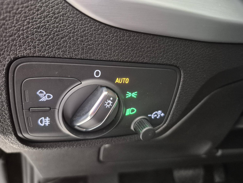 Acheter Audi Q2 Q2 35 TFSI COD 150 S tronic 7 Design Luxe 5p occasion dans les concessions du Groupe Faurie