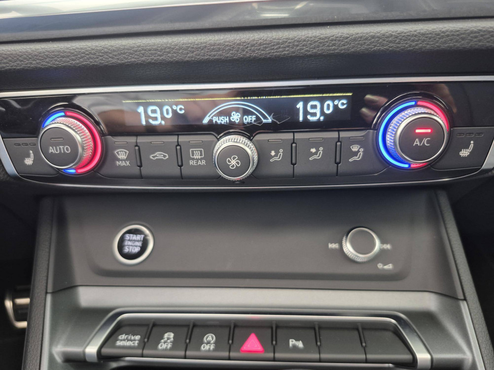 Acheter Audi Q3 Q3 Sportback 35 TFSI 150 ch S tronic 7 S line 5p occasion dans les concessions du Groupe Faurie