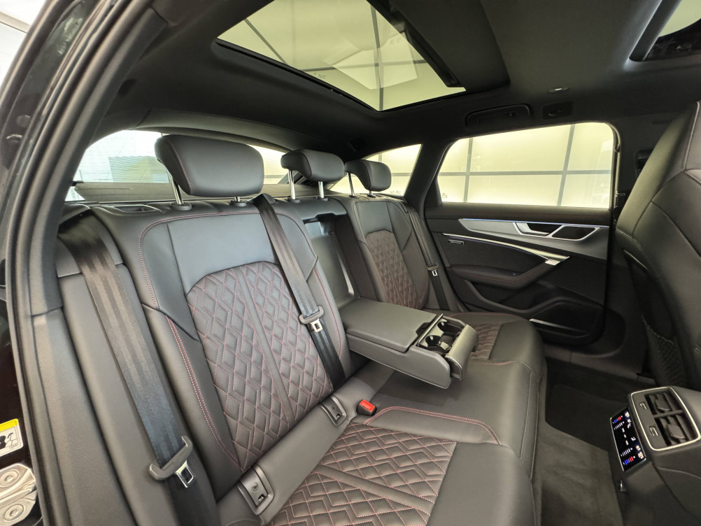 Acheter Audi A6 A6 Avant 55 TFSIe 367 ch S tronic 7 Quattro Competition 5p neuf dans les concessions du Groupe Faurie