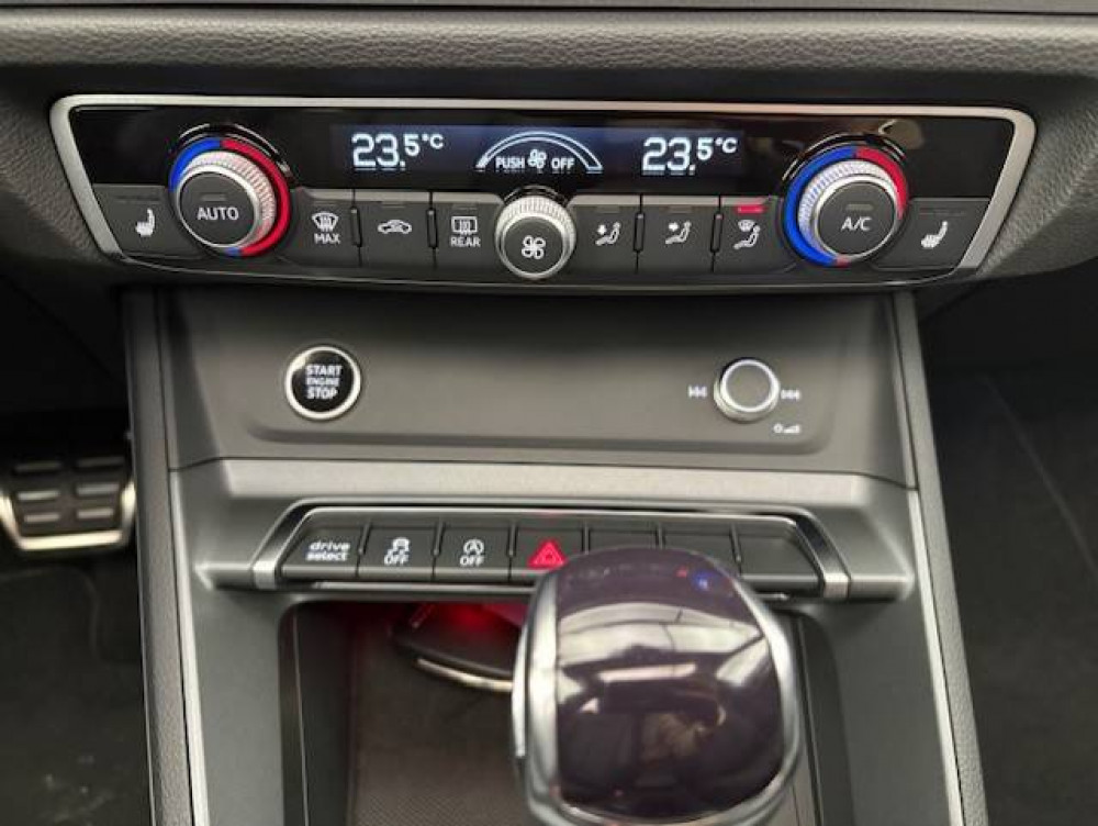 Acheter Audi Q3 Q3 35 TDI 150 ch S tronic 7 S line plus 5p occasion dans les concessions du Groupe Faurie
