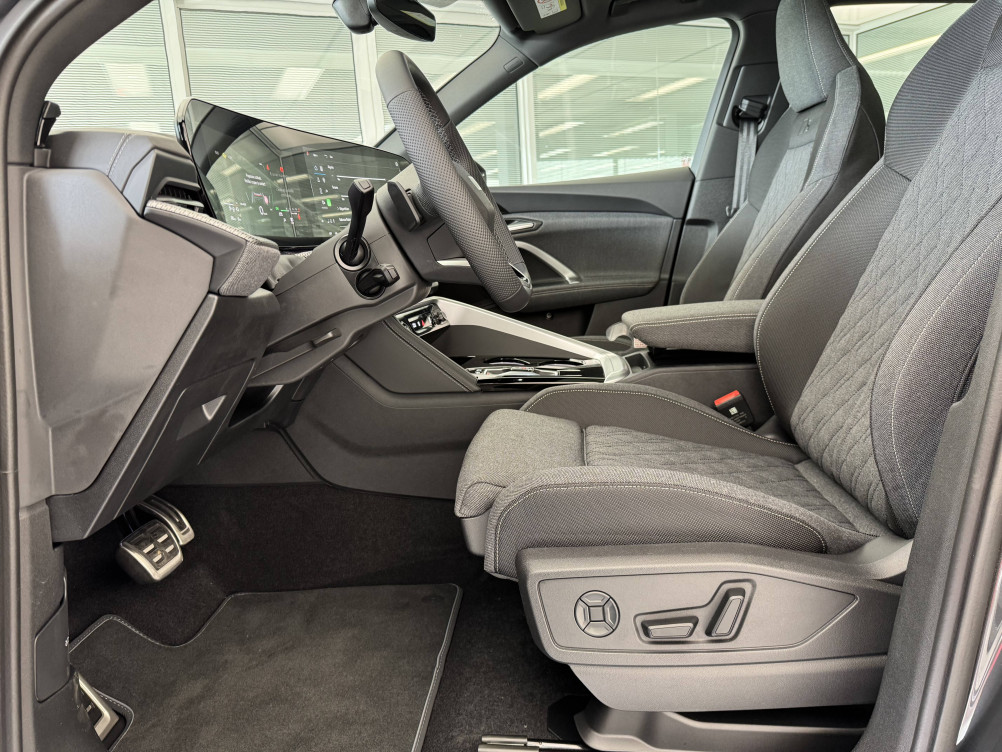 Acheter Audi Q5 Q5 e-hybrid 299 ch S tronic 7 Quattro S line 5p neuf dans les concessions du Groupe Faurie
