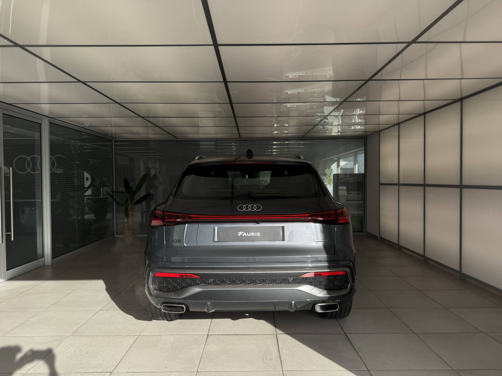 Acheter Audi Q5 Q5 e-hybrid 299 ch S tronic 7 Quattro S line 5p neuf dans les concessions du Groupe Faurie