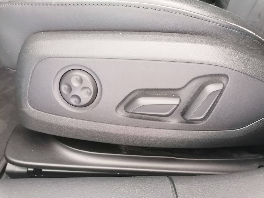 Acheter Audi A4 A4 Avant 40 TDI 204 S tronic 7 Quattro Avus 5p occasion dans les concessions du Groupe Faurie