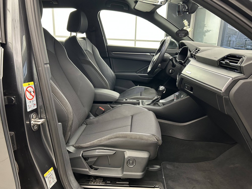 Acheter Audi Q3 Q3 45 TFSIe 245 ch S tronic 6 S line 5p occasion dans les concessions du Groupe Faurie