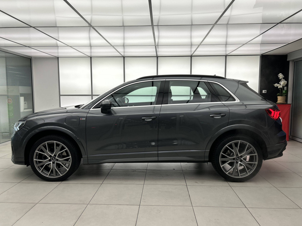 Acheter Audi Q3 Q3 45 TFSIe 245 ch S tronic 6 S line 5p occasion dans les concessions du Groupe Faurie