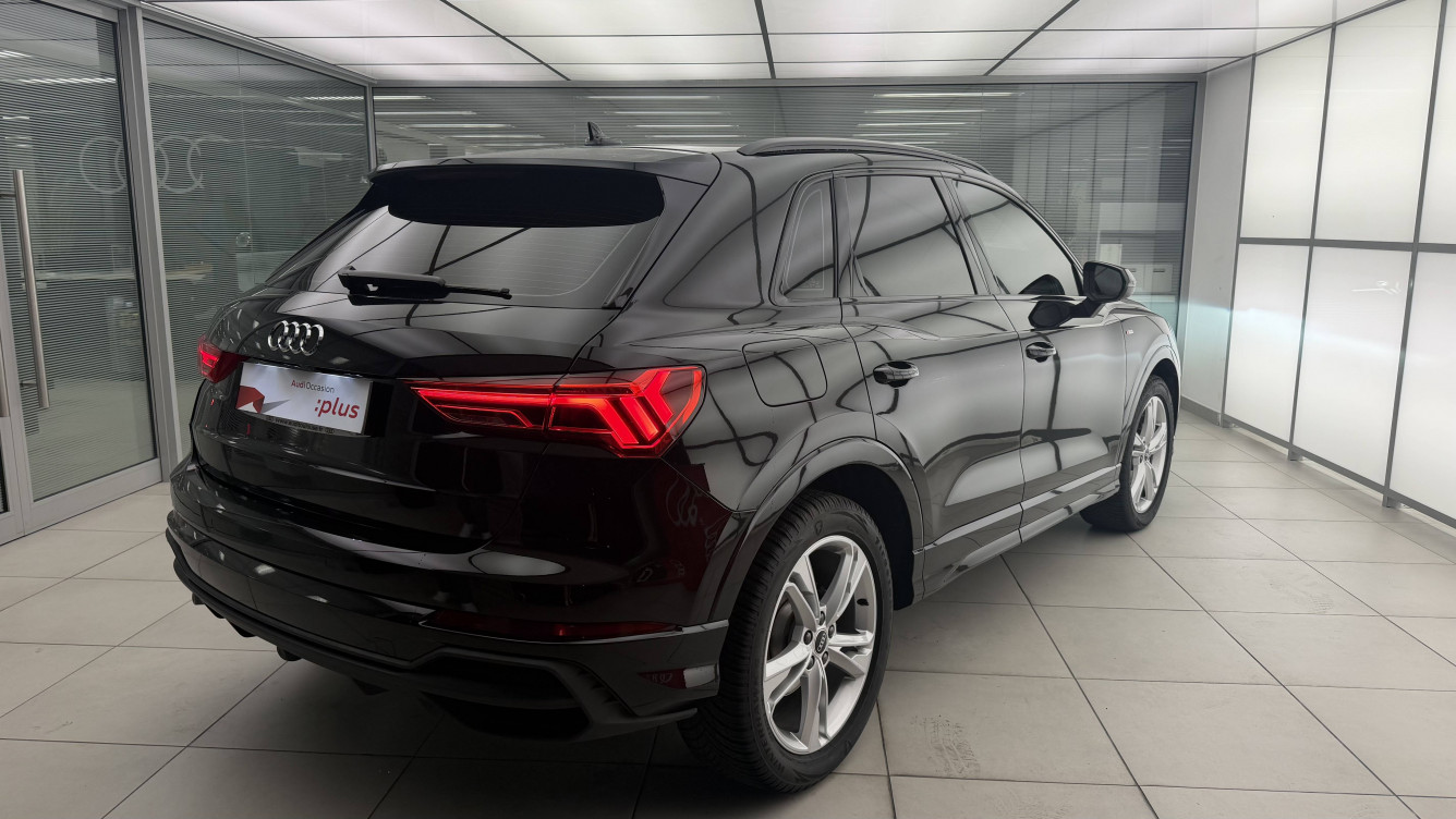 Acheter Audi Q3 Q3 35 TDI 150 ch S tronic 7 S line 5p occasion dans les concessions du Groupe Faurie