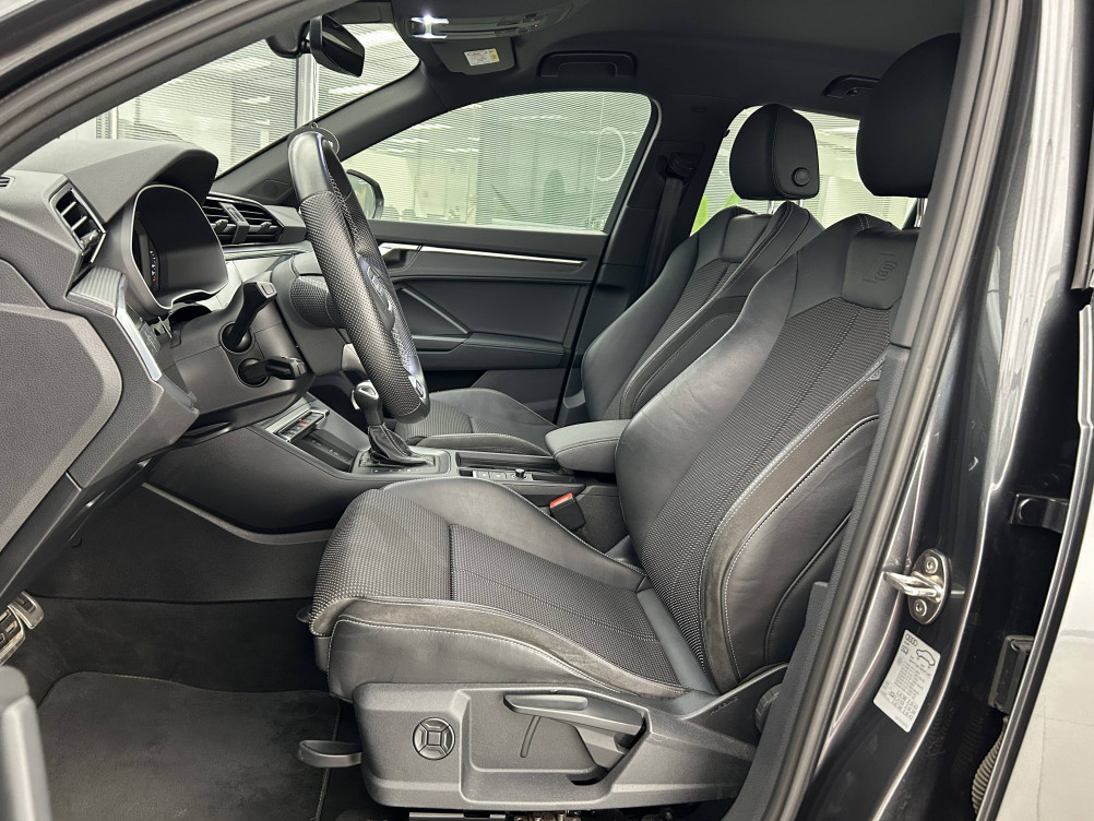 Acheter Audi Q3 Q3 45 TFSIe 245 ch S tronic 6 S line 5p occasion dans les concessions du Groupe Faurie