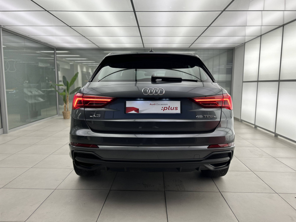 Acheter Audi Q3 Q3 45 TFSIe 245 ch S tronic 6 S line 5p occasion dans les concessions du Groupe Faurie
