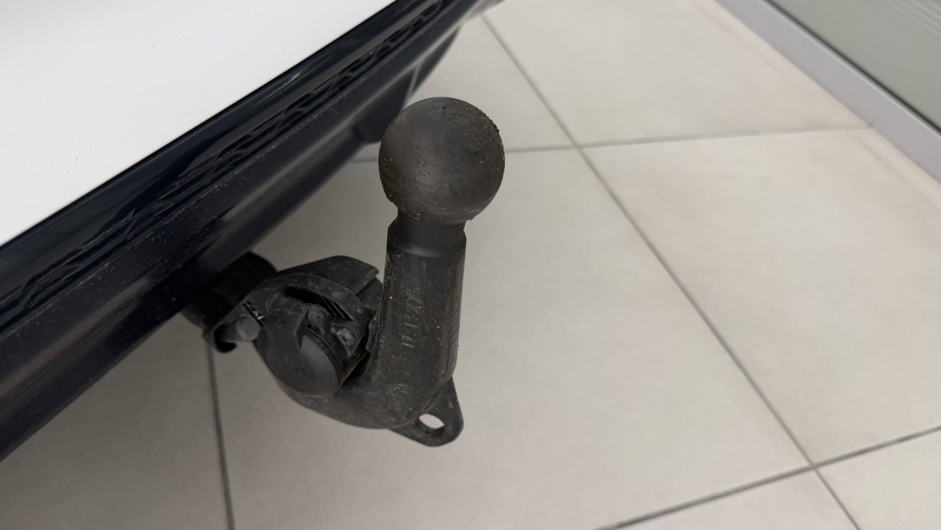 Acheter Audi A4 A4 Avant 35 TDI 163 S tronic 7 S Edition 5p occasion dans les concessions du Groupe Faurie