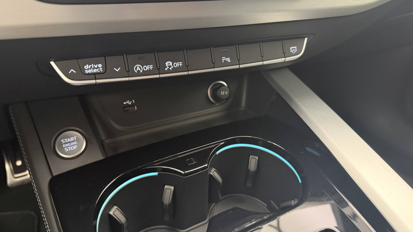 Acheter Audi A4 A4 Avant 35 TDI 163 S tronic 7 S Edition 5p occasion dans les concessions du Groupe Faurie