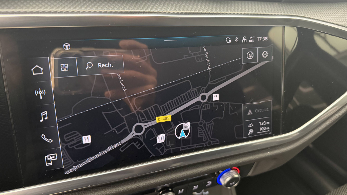 Acheter Audi Q3 Q3 35 TDI 150 ch S tronic 7 S line 5p occasion dans les concessions du Groupe Faurie