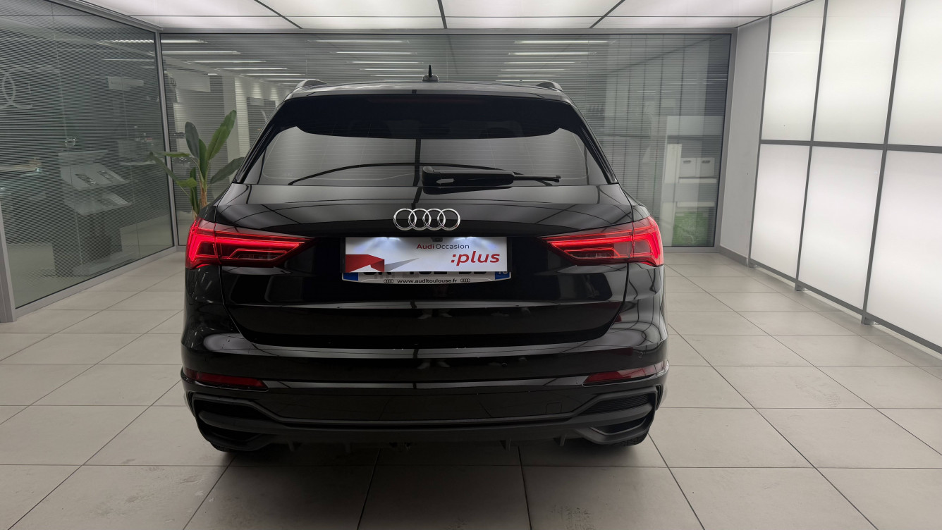 Acheter Audi Q3 Q3 35 TDI 150 ch S tronic 7 S line 5p occasion dans les concessions du Groupe Faurie
