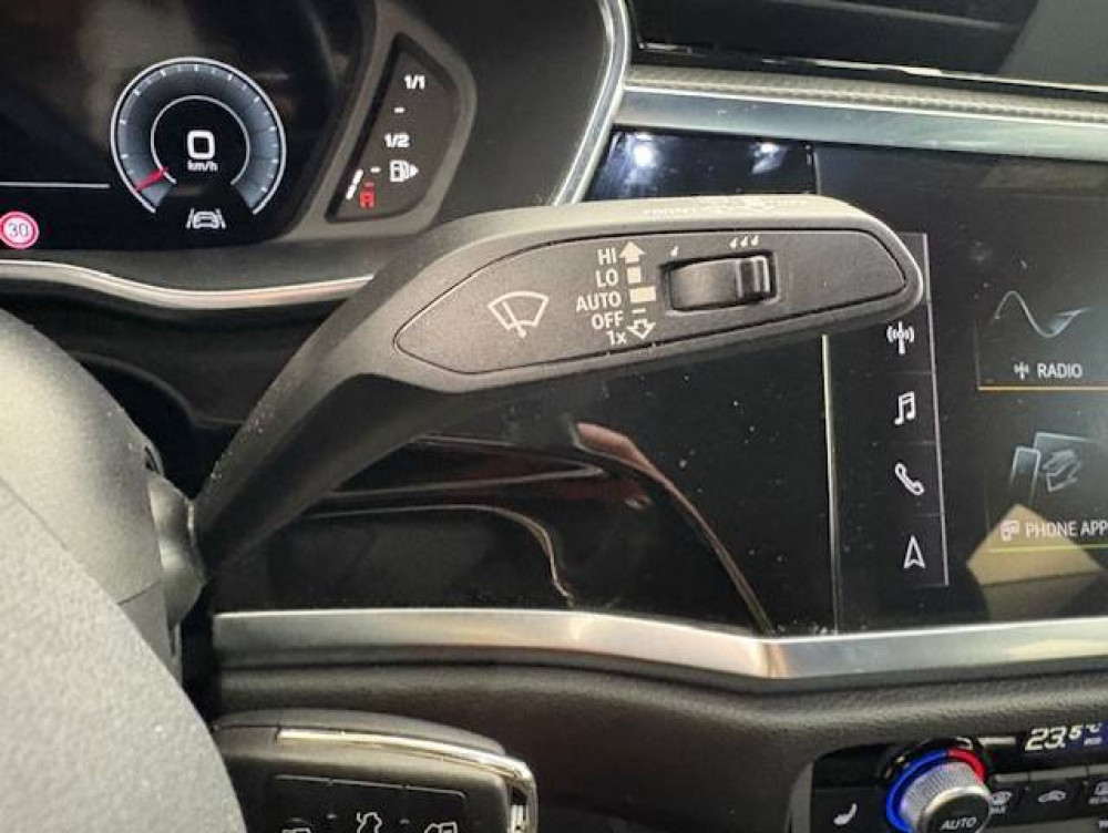 Acheter Audi Q3 Q3 Sportback 35 TDI 150 ch S tronic 7 S line 5p occasion dans les concessions du Groupe Faurie