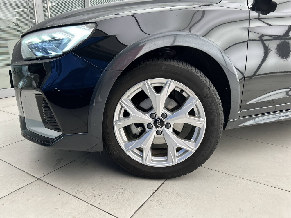 Acheter Audi A1 A1 Allstreet 30 TFSI 110 ch BVM6 Design Luxe 5p occasion dans les concessions du Groupe Faurie