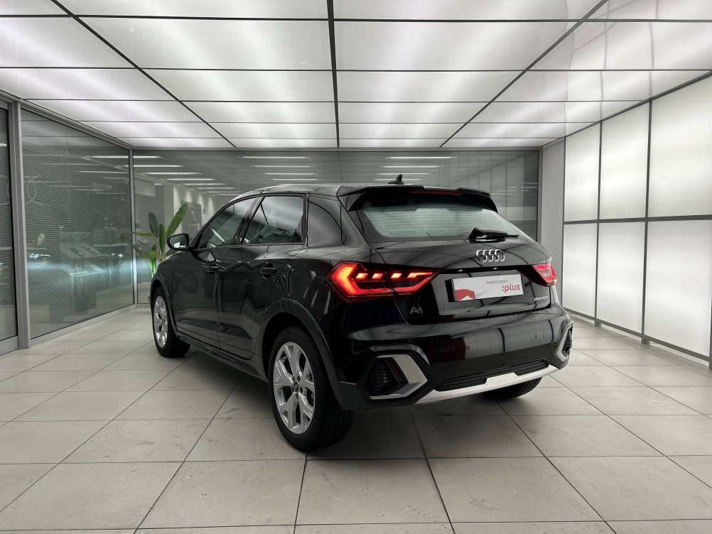 Acheter Audi A1 A1 Allstreet 30 TFSI 110 ch BVM6 Design Luxe 5p occasion dans les concessions du Groupe Faurie