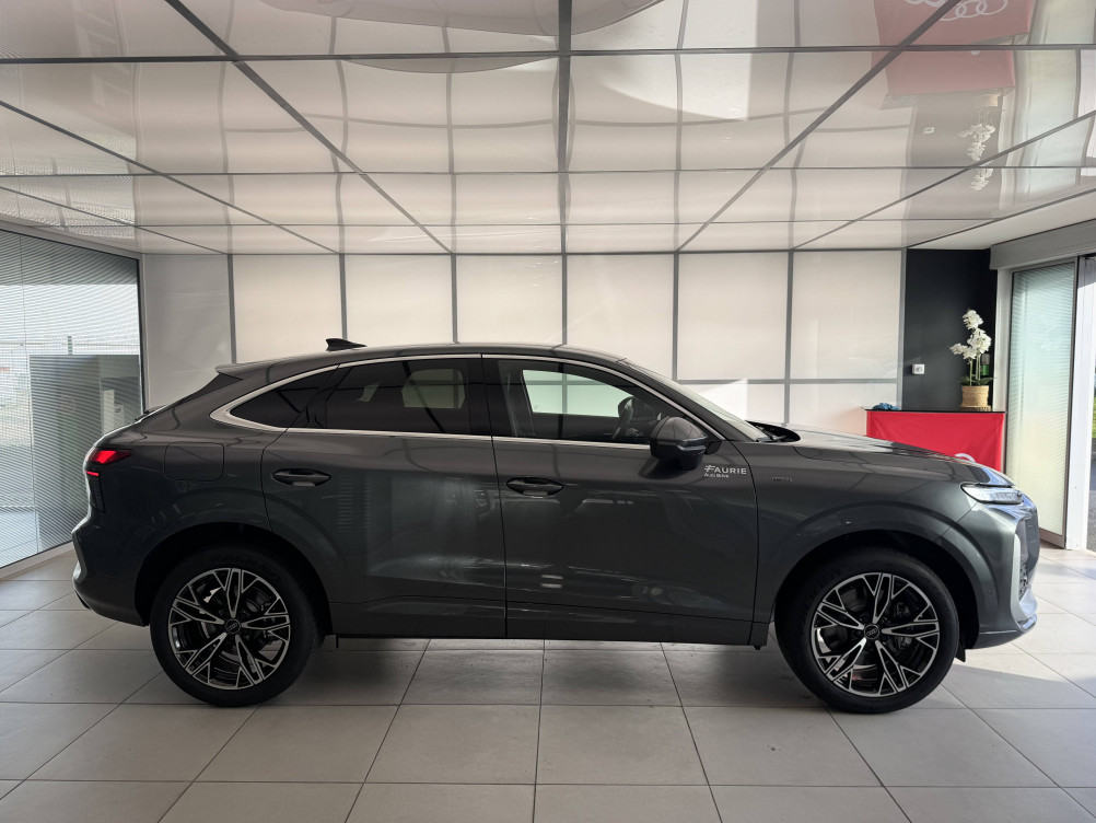 Acheter Audi Q3 Q3 Sportback e-hybrid 272 ch S tronic 6 S line 5p neuf dans les concessions du Groupe Faurie