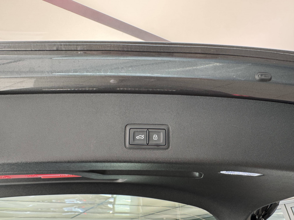 Acheter Audi Q3 Q3 Sportback e-hybrid 272 ch S tronic 6 S line 5p neuf dans les concessions du Groupe Faurie