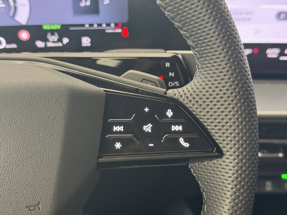 Acheter Audi Q3 Q3 Sportback e-hybrid 272 ch S tronic 6 S line 5p neuf dans les concessions du Groupe Faurie