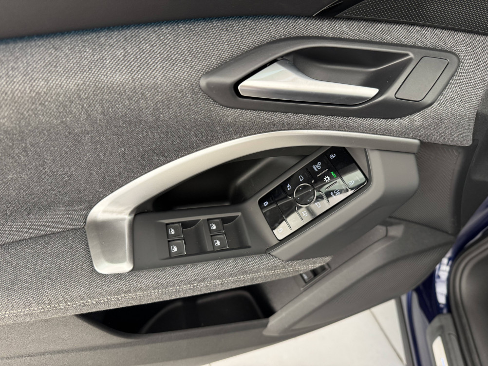 Acheter Audi Q5 Q5 Sportback e-hybrid 299 ch S tronic 7 Quattro S line 5p neuf dans les concessions du Groupe Faurie