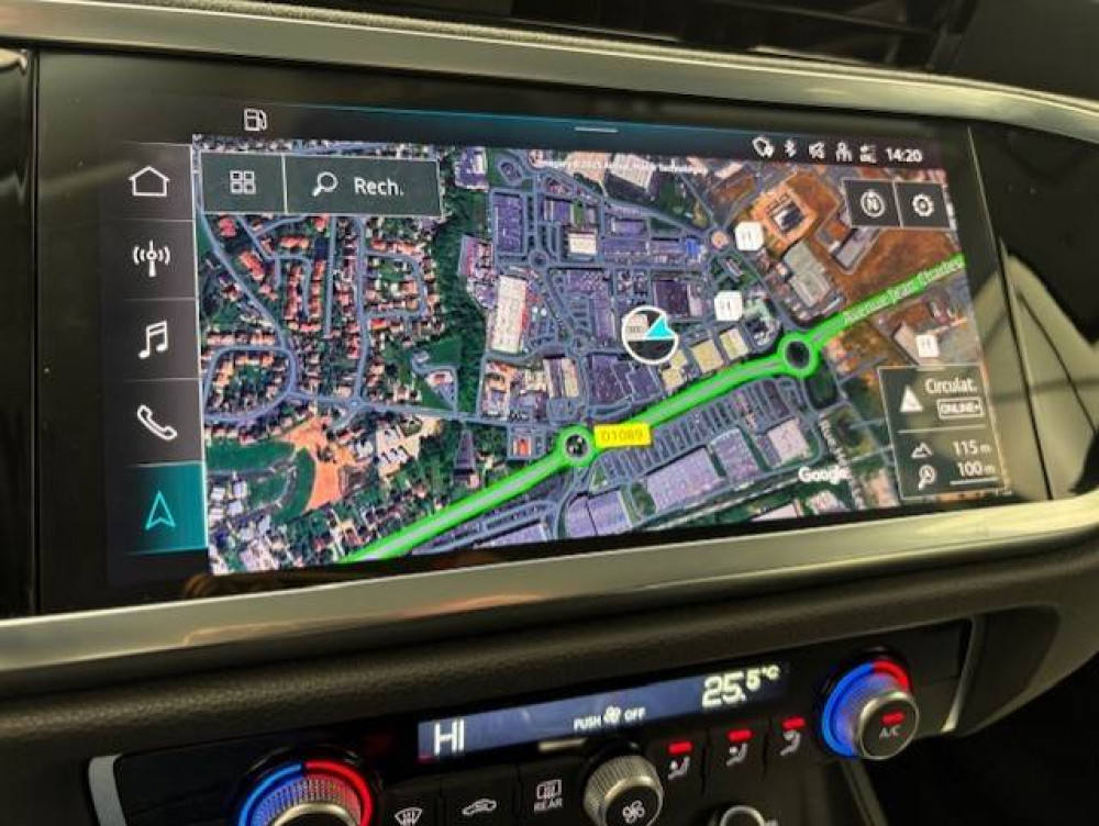 Acheter Audi Q3 Q3 40 TFSI 190 ch S tronic 7 Quattro Design Luxe 5p occasion dans les concessions du Groupe Faurie