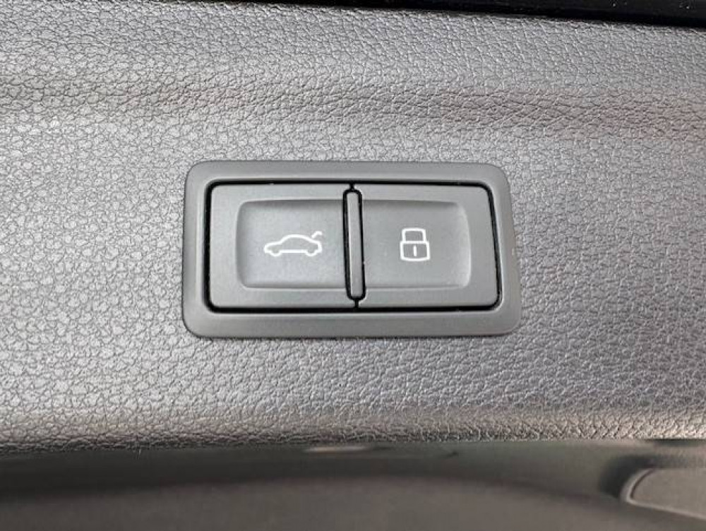 Acheter Audi Q3 Q3 35 TDI 150 ch S tronic 7 Design Luxe 5p occasion dans les concessions du Groupe Faurie