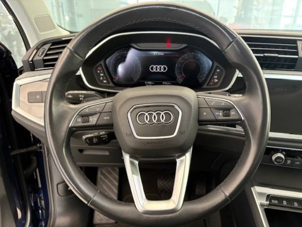 Acheter Audi Q3 Q3 40 TFSI 190 ch S tronic 7 Quattro Design Luxe 5p occasion dans les concessions du Groupe Faurie
