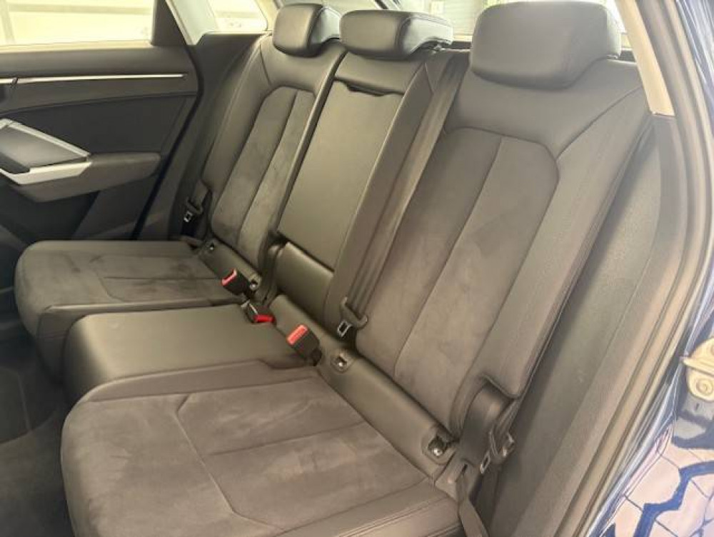 Acheter Audi Q3 Q3 40 TFSI 190 ch S tronic 7 Quattro Design Luxe 5p occasion dans les concessions du Groupe Faurie