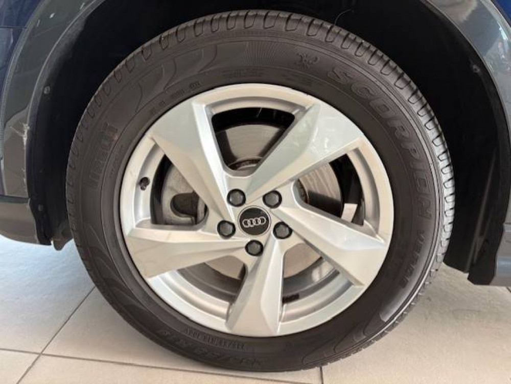 Acheter Audi Q3 Q3 40 TFSI 190 ch S tronic 7 Quattro Design Luxe 5p occasion dans les concessions du Groupe Faurie