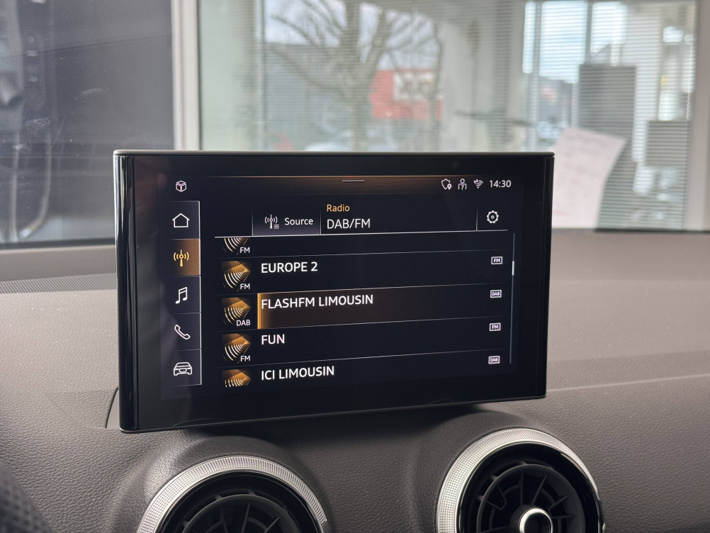 Acheter Audi Q2 Q2 35 TFSI 150 S tronic 7 S line 5p neuf dans les concessions du Groupe Faurie