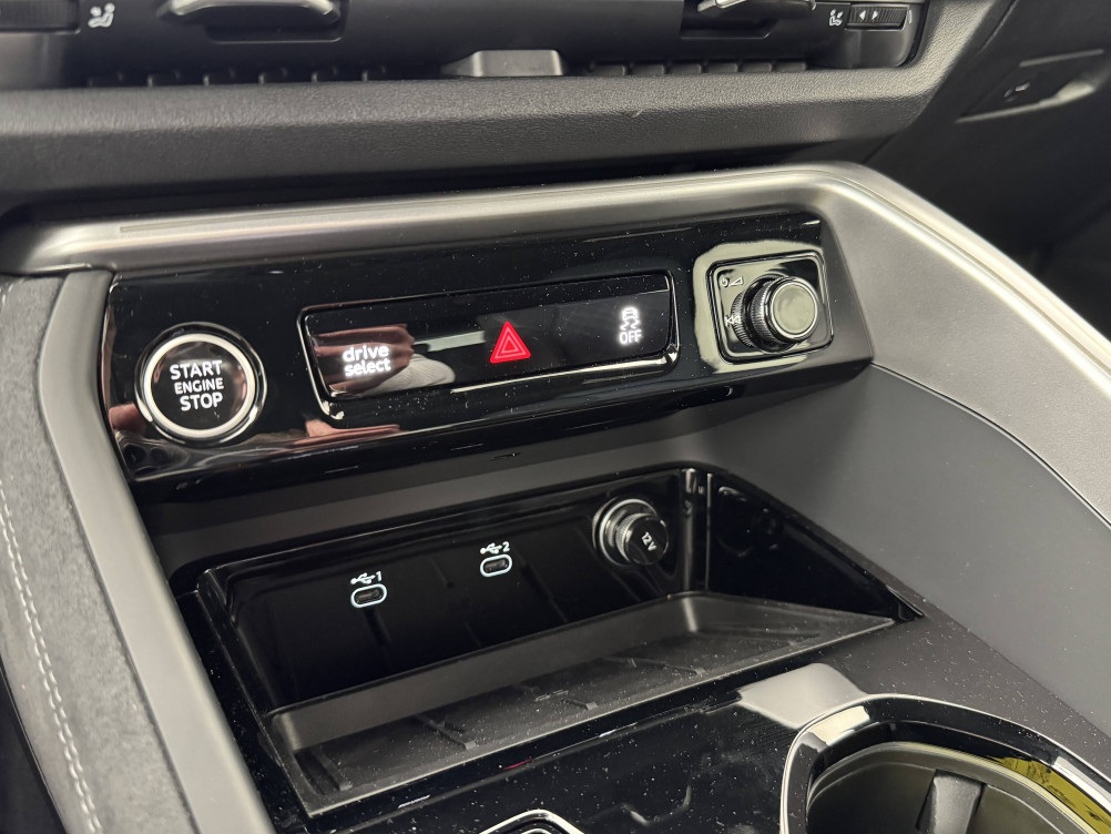 Acheter Audi Q5 Q5 TFSI 204 ch Hybride S tronic 7 Quattro S line 5p neuf dans les concessions du Groupe Faurie