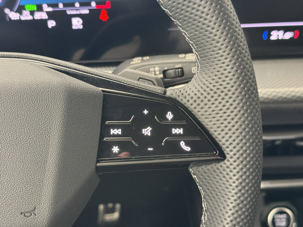 Acheter Audi Q5 Q5 TFSI 204 ch Hybride S tronic 7 Quattro S line 5p neuf dans les concessions du Groupe Faurie