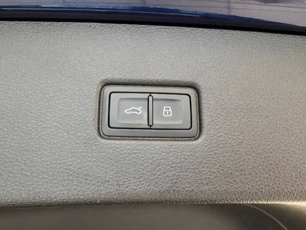 Acheter Audi Q5 Q5 Sportback 50 TFSIe 299 S tronic 7 Quattro S line 5p occasion dans les concessions du Groupe Faurie