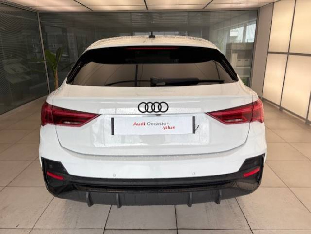 Acheter Audi Q3 Q3 Sportback 35 TDI 150 ch S tronic 7 S line plus 5p occasion dans les concessions du Groupe Faurie