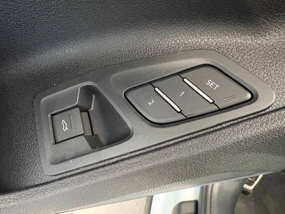 Acheter Audi Q3 Q3 Sportback 35 TDI 150 ch S tronic 7 S line plus 5p occasion dans les concessions du Groupe Faurie