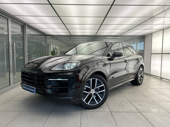 Acheter Porsche Cayenne Cayenne E-Hybrid 3.0 V6 470 ch  5p occasion dans les concessions du Groupe Faurie