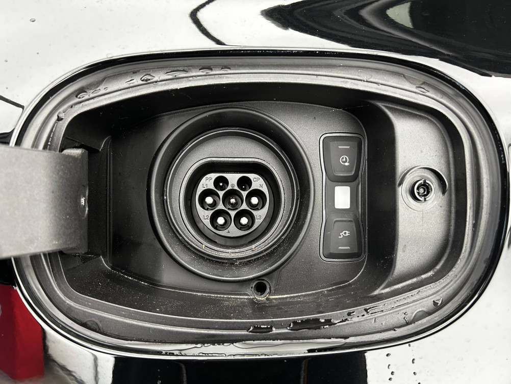 Acheter Porsche Cayenne Cayenne E-Hybrid 3.0 V6 470 ch  5p occasion dans les concessions du Groupe Faurie