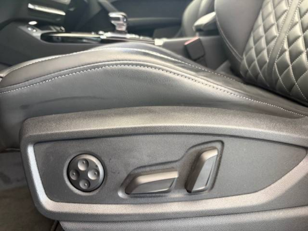 Acheter Audi Q5 Q5 Sportback 50 TFSIe 299 S tronic 7 Quattro S line 5p occasion dans les concessions du Groupe Faurie