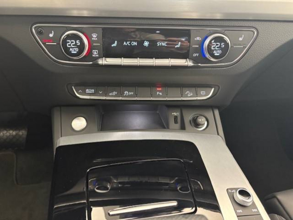 Acheter Audi Q5 Q5 Sportback 50 TFSIe 299 S tronic 7 Quattro S line 5p occasion dans les concessions du Groupe Faurie