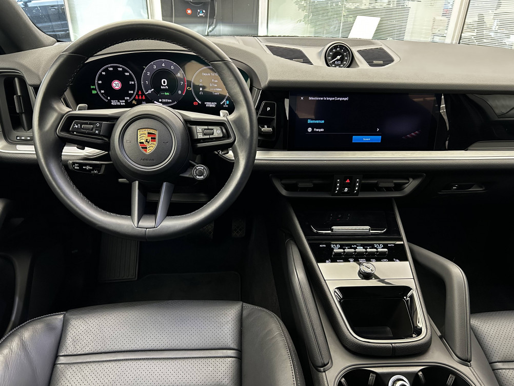 Acheter Porsche Cayenne Cayenne E-Hybrid 3.0 V6 470 ch  5p occasion dans les concessions du Groupe Faurie