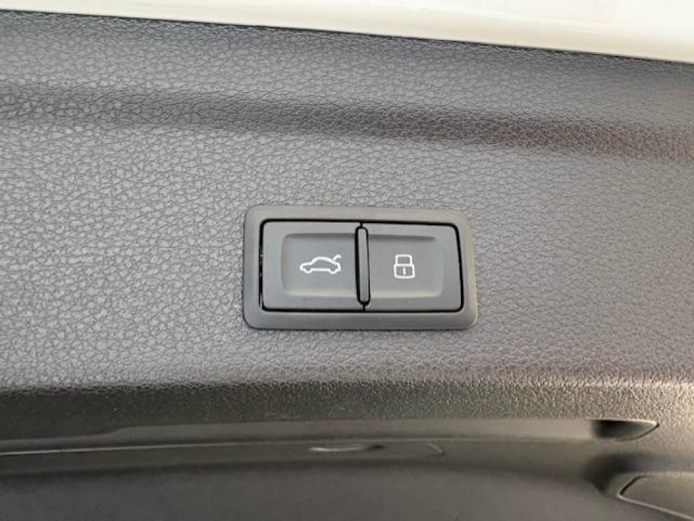 Acheter Audi Q3 Q3 Sportback 35 TDI 150 ch S tronic 7 S line plus 5p occasion dans les concessions du Groupe Faurie