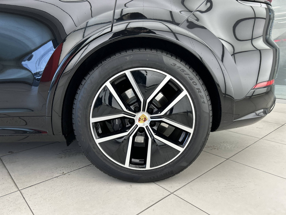 Acheter Porsche Cayenne Cayenne E-Hybrid 3.0 V6 470 ch  5p occasion dans les concessions du Groupe Faurie