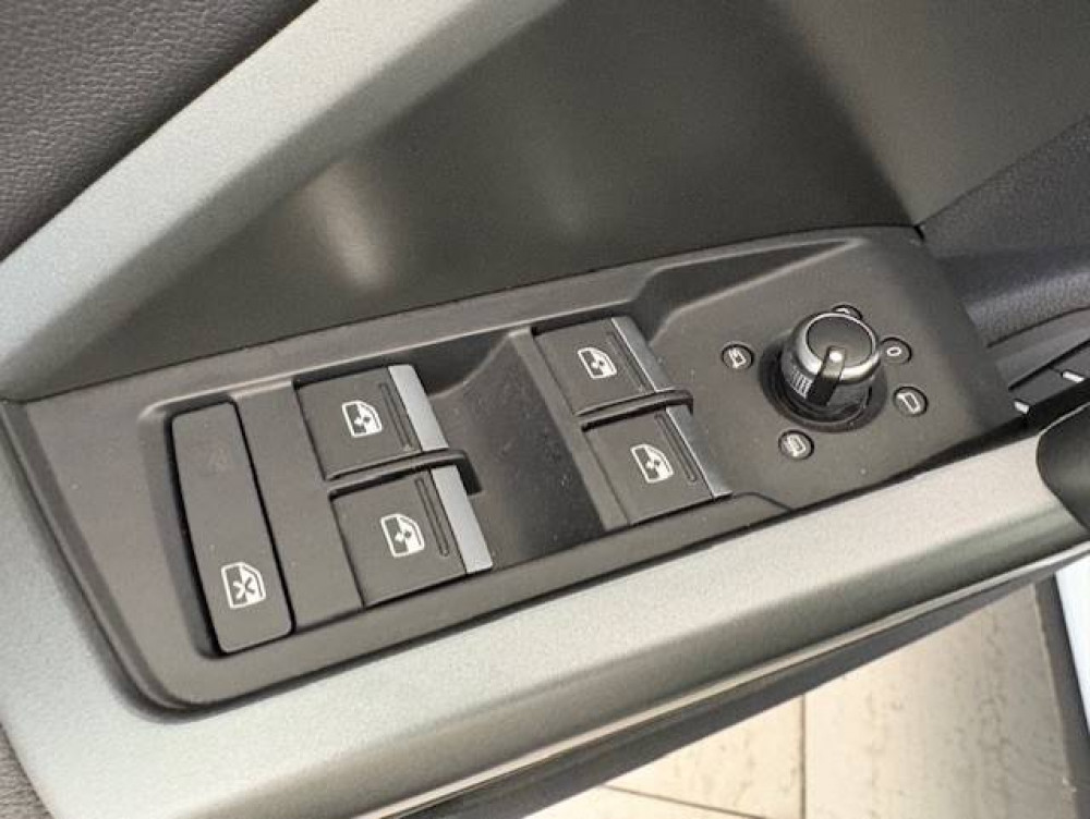 Acheter Audi Q3 Q3 Sportback 35 TDI 150 ch S tronic 7 S line plus 5p occasion dans les concessions du Groupe Faurie