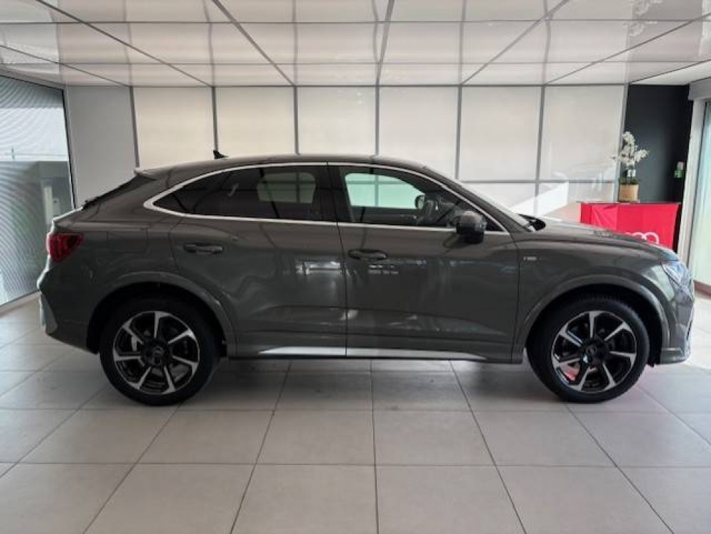 Acheter Audi Q3 Q3 Sportback 35 TDI 150 ch S tronic 7 S line 5p occasion dans les concessions du Groupe Faurie