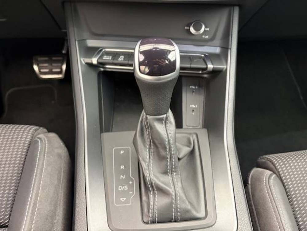 Acheter Audi Q3 Q3 Sportback 35 TDI 150 ch S tronic 7 S line 5p occasion dans les concessions du Groupe Faurie