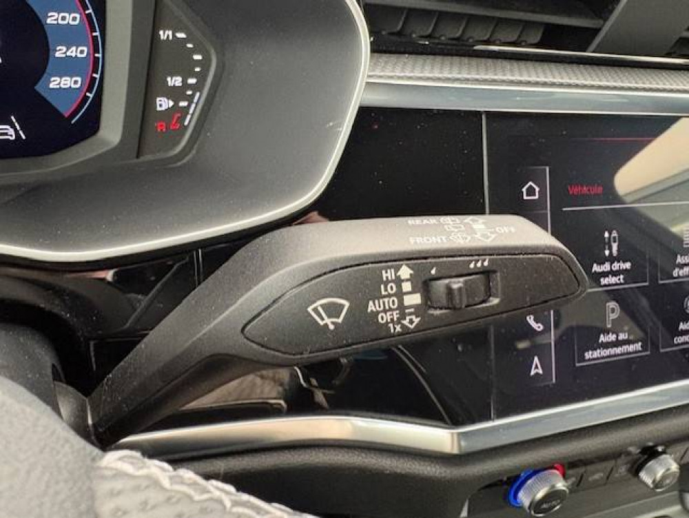 Acheter Audi Q3 Q3 Sportback 35 TDI 150 ch S tronic 7 S line 5p occasion dans les concessions du Groupe Faurie