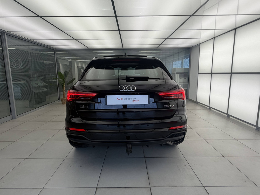 Acheter Audi Q3 Q3 35 TDI 150 ch S tronic 7 S line 5p occasion dans les concessions du Groupe Faurie